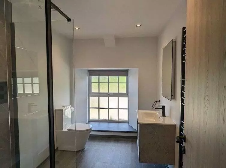 The Wolfe Inn Wolfscastle