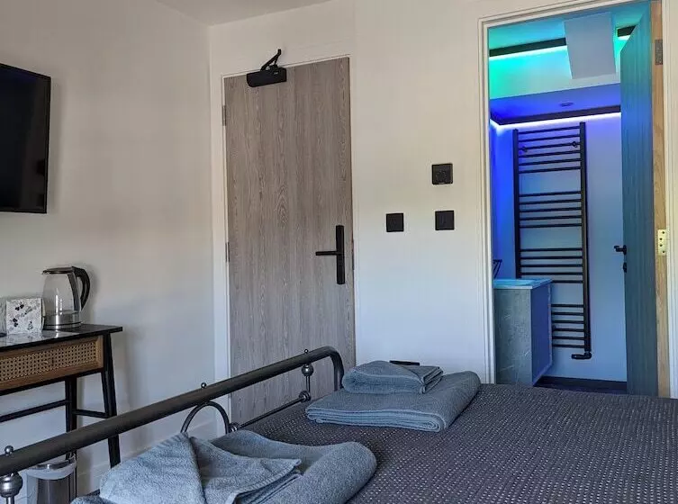 The Wolfe Inn Wolfscastle