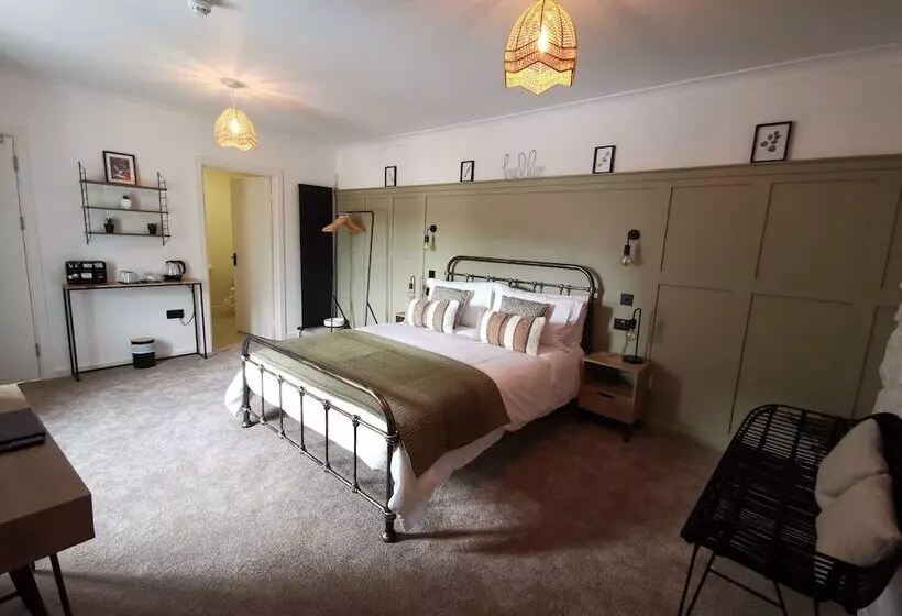 The Wolfe Inn Wolfscastle