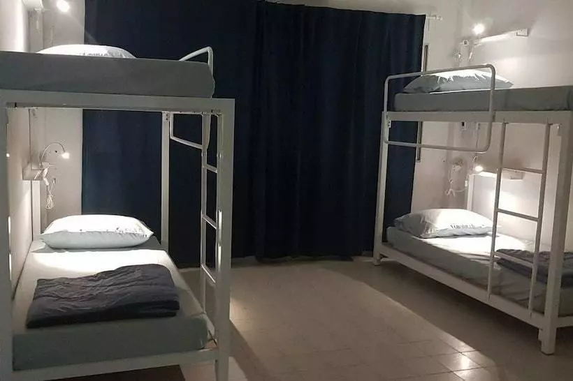 Films House Hostel