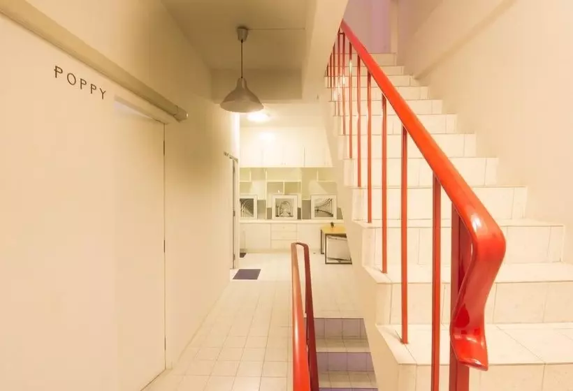 Films House Hostel