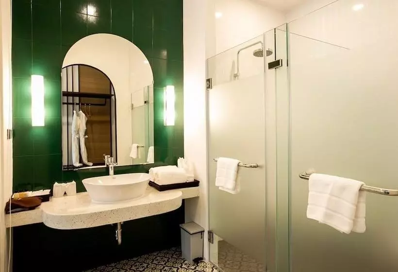 Chaanburi Boutique Resort