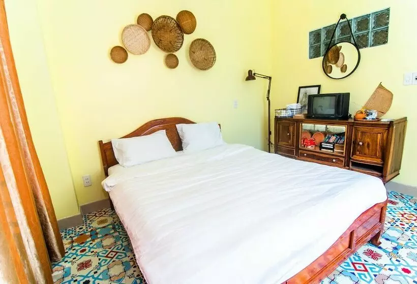 Homestay Trop Home   Hostel