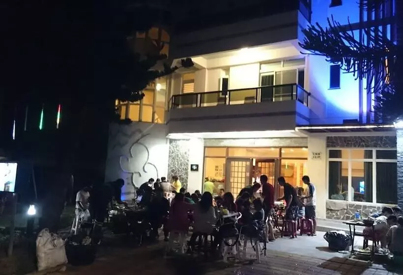 مسافرخانه Cape 203 B&b