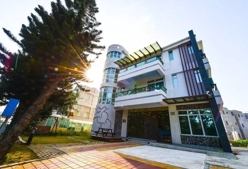 مسافرخانه Cape 203 B&b