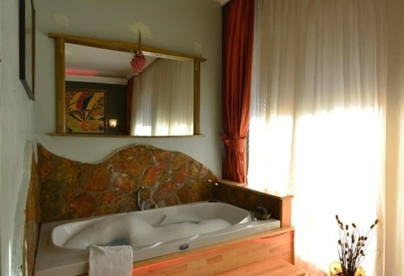 هتل Agva Tree Tops Park