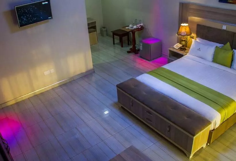 هتل Eliana Kampala