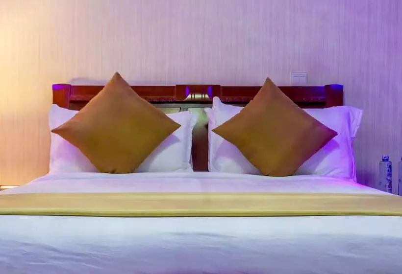 هتل Eliana Kampala