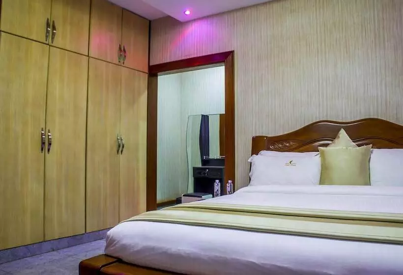 هتل Eliana Kampala