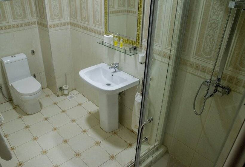 هتل Eliana Kampala