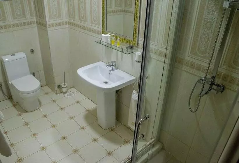 هتل Eliana Kampala