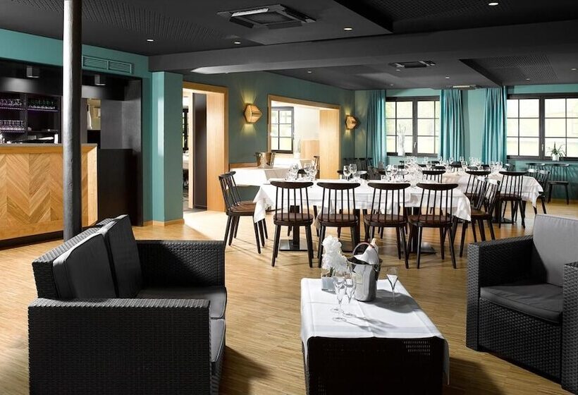 فندق Hôtel Au Petit Pont