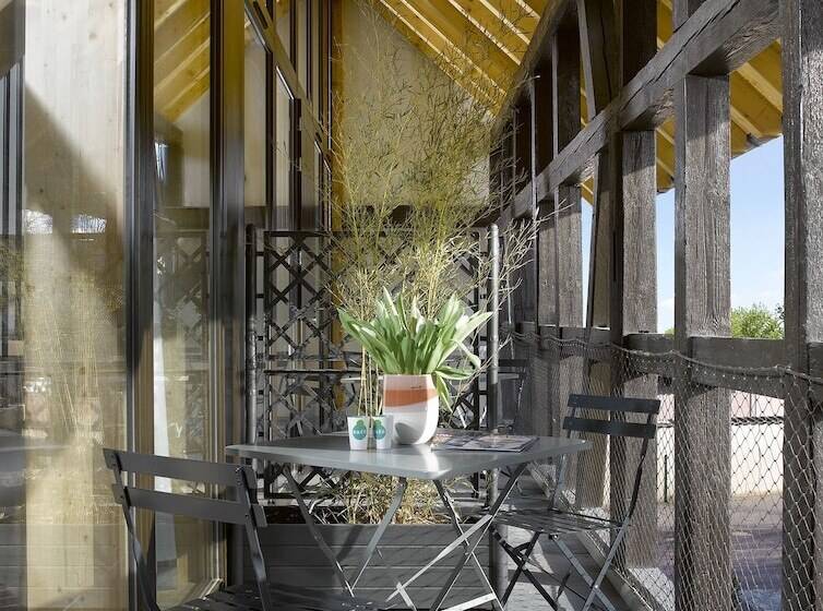 فندق Hôtel Au Petit Pont