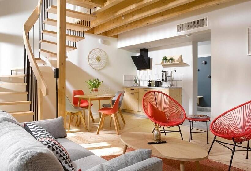 فندق Hôtel Au Petit Pont