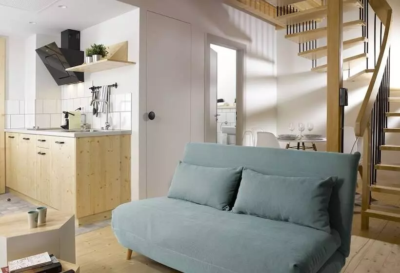 ホテル Hôtel Au Petit Pont