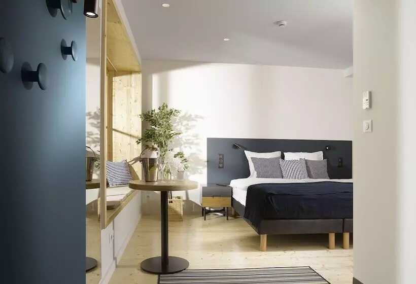 ホテル Hôtel Au Petit Pont