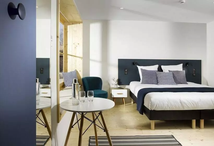 ホテル Hôtel Au Petit Pont