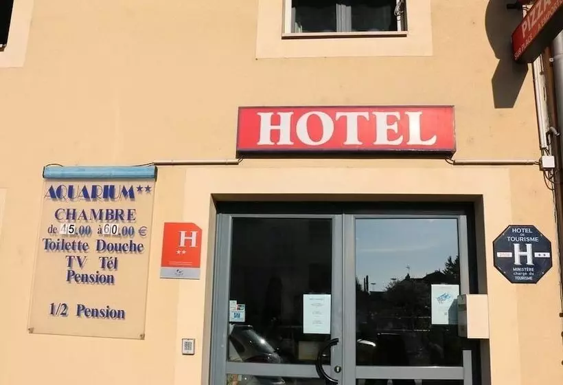 ホテル Hôtel Restaurant L Aquarium