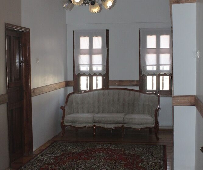 בית מלון כפרי Hüseyin Bey Konağı