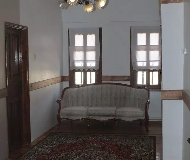 Hotelli Hüseyin Bey Konağı