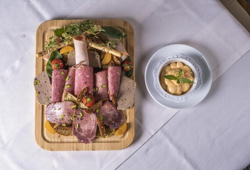 בית מלון כפרי Kassandra Boutique