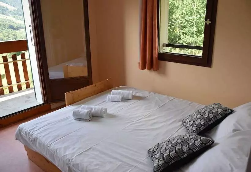 ホテル Ulvf Les Essertets