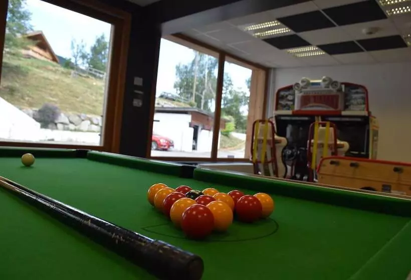 ホテル Ulvf Les Essertets