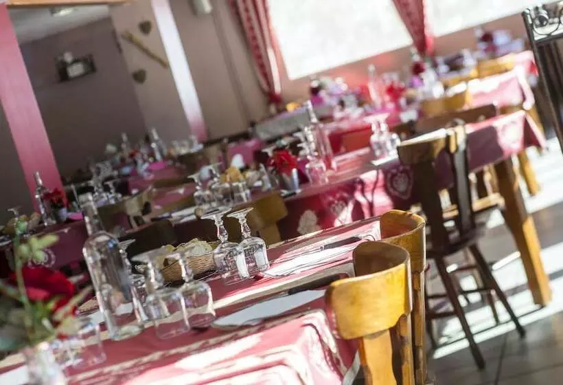 ホテル Ulvf Les Essertets