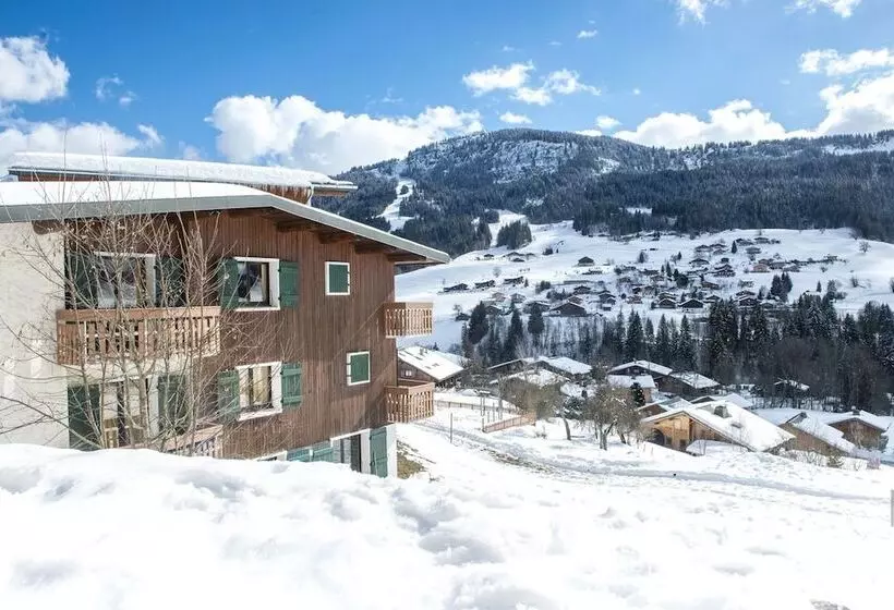 ホテル Ulvf Les Essertets