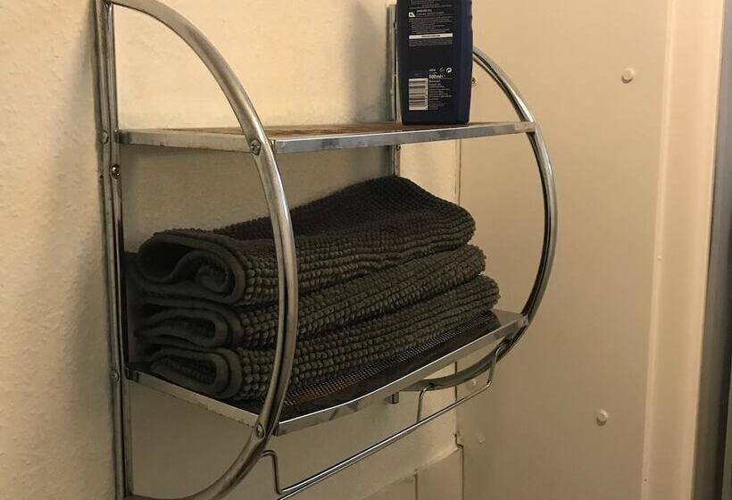 ホテル Marlborough