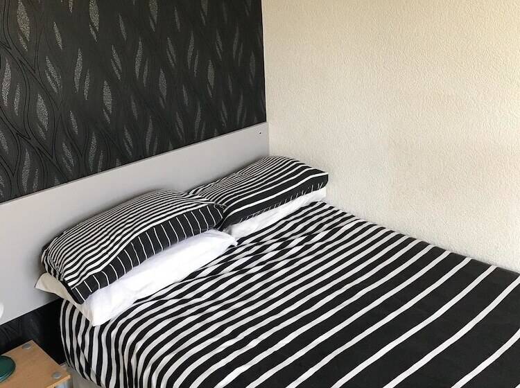 ホテル Marlborough