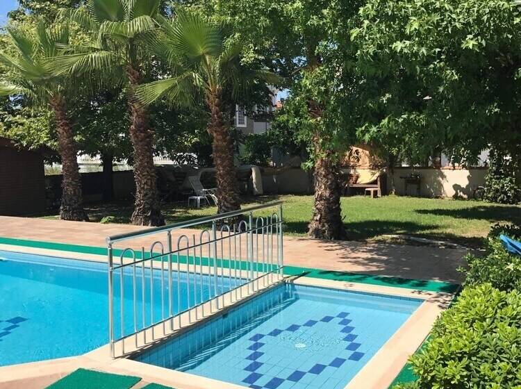 فندق Meryem Ana Apart