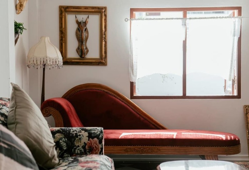 هاستل Eden Bangsaen