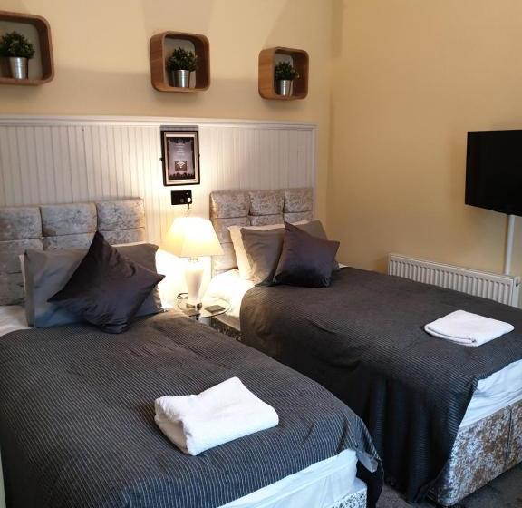 פנסיון Frederick Douglass   Rooms In The City