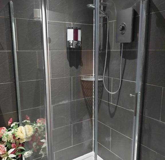 פנסיון Frederick Douglass   Rooms In The City