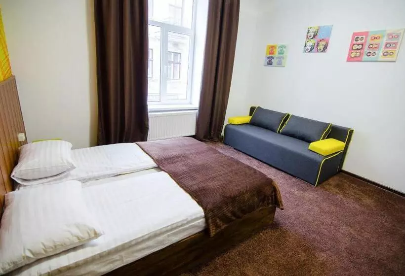 Pop Art Hostel