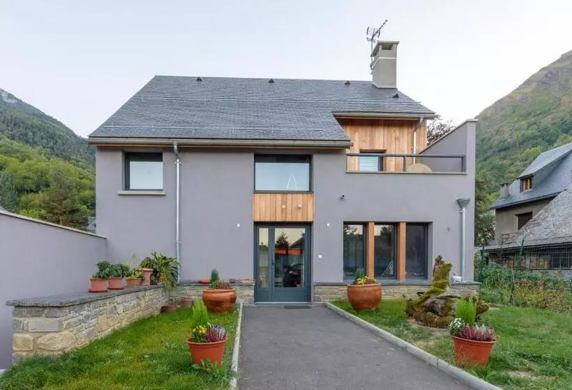 Aamiaismajoitus (B&B) Casa Mir