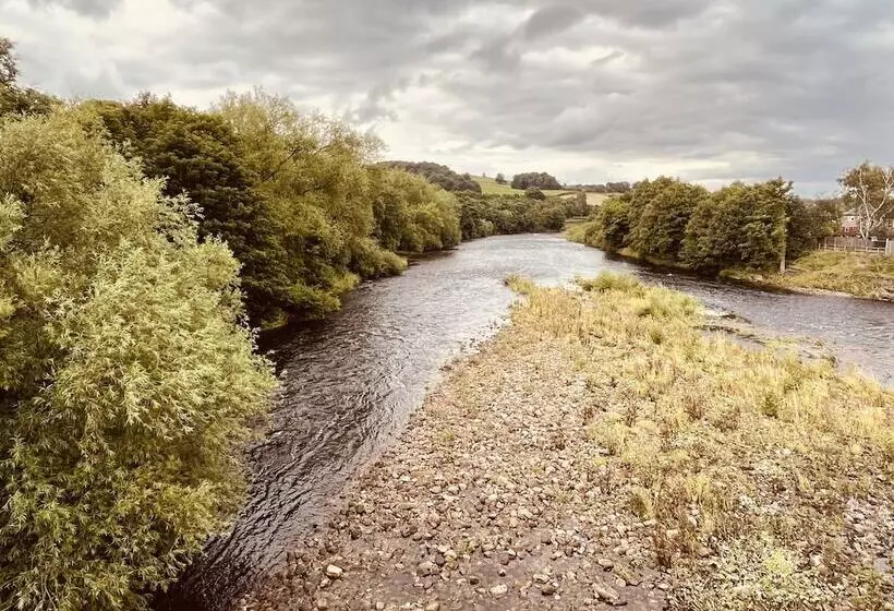 簡易ホテル The Railway