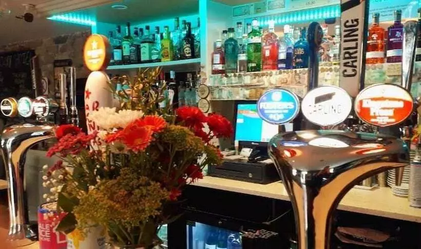 簡易ホテル The Railway