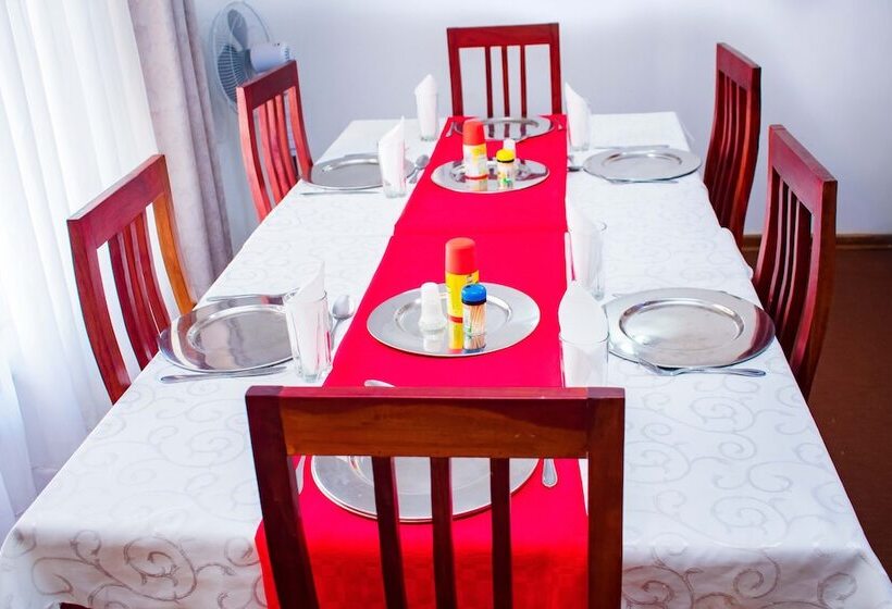 هتل Little Rose Leaf Lodge