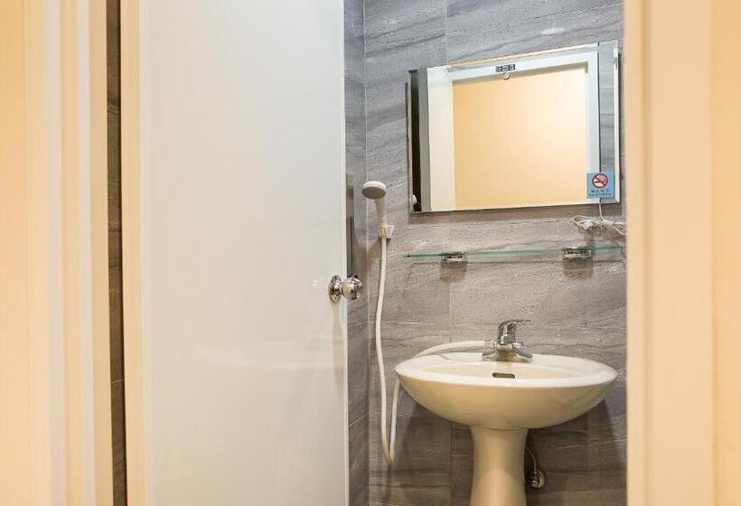 هتل Sun Moon Love