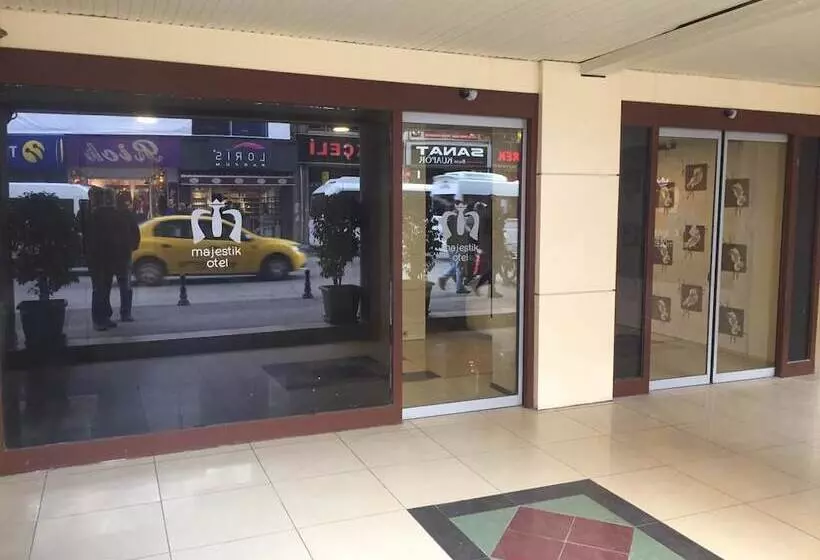 Majestik Otel