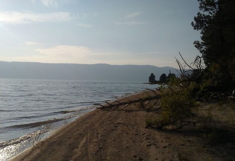 فندق على الطريق Cascade Lake Inn