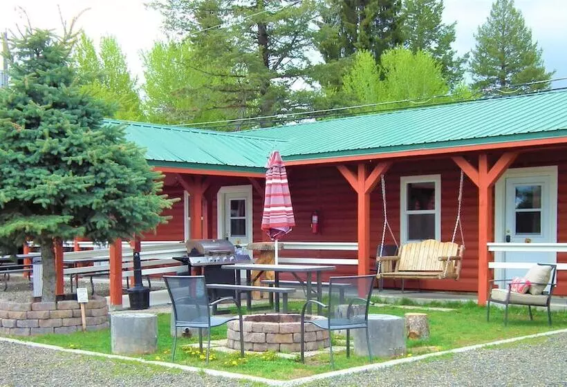 モーテル Cascade Lake Inn