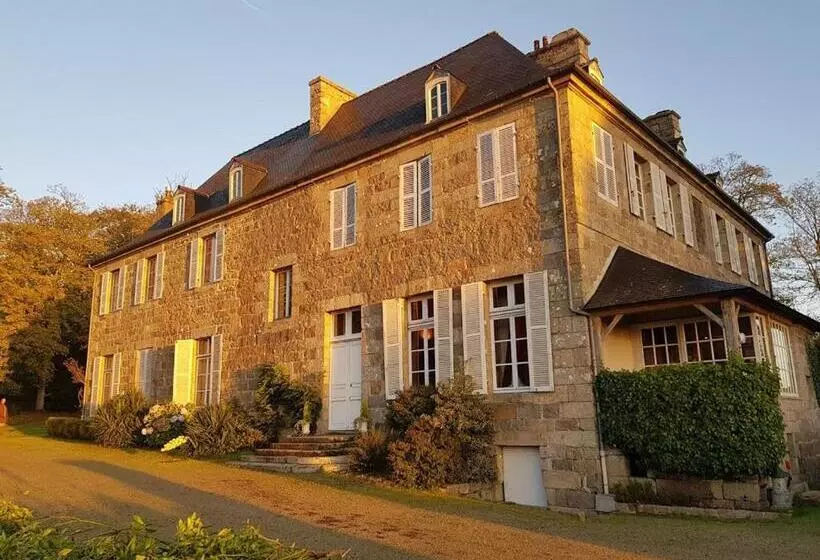 Majatalo Les Chambres D Hôtes Du Manoir De Roz Maria