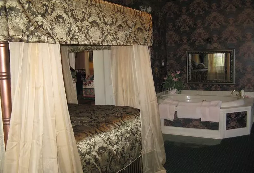 Aamiaismajoitus (B&B) Riverview Mansion