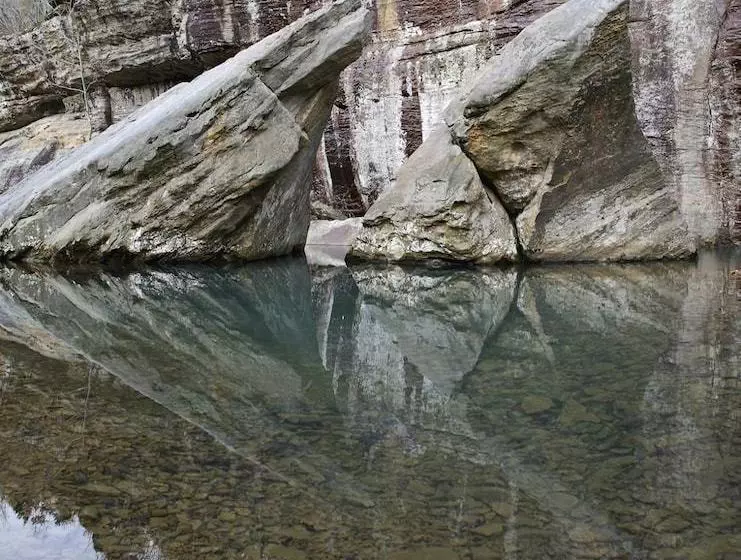 Aamiaismajoitus (B&B) Riverview Mansion