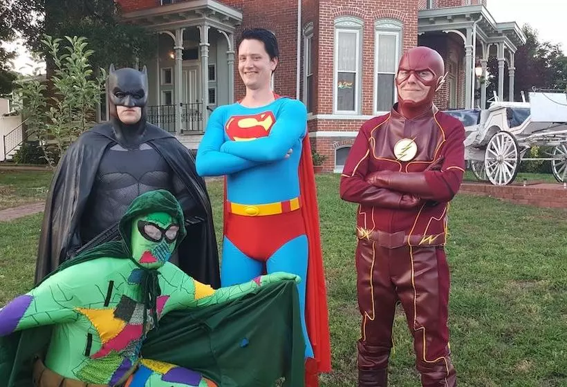 Aamiaismajoitus (B&B) Riverview Mansion