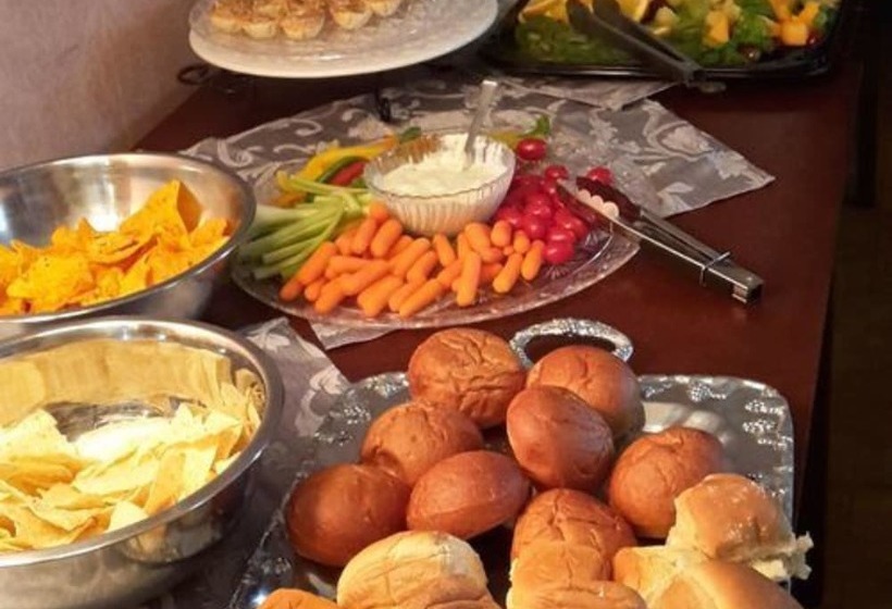 민박 Riverview Mansion