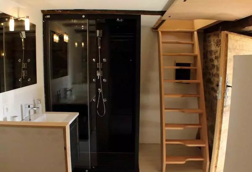 ベッドアンドブレックファースト Chambre D Hôtes à La Clairière